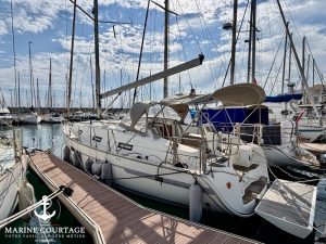 BAVARIA 36 CRUISER - VOILIER OCCASION - MARINE COURTAGE (28)