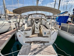 BAVARIA 36 CRUISER - VOILIER OCCASION - MARINE COURTAGE (30)
