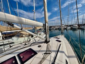 BAVARIA 36 CRUISER - VOILIER OCCASION - MARINE COURTAGE (37)