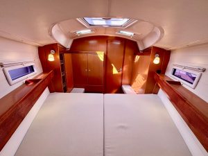 BAVARIA 36 CRUISER - VOILIER OCCASION - MARINE COURTAGE (8)
