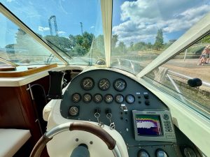 BENETEAU FLYER 10 F1 - BATEAU MOTEUR OCCASION - MARIE COURTAGE (17)