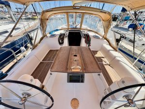DUFOUR 375 GRAND LARGE - VOILIER OCCASION - MARINE COURTAGE (23)