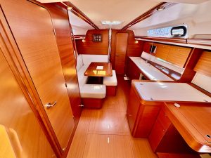 DUFOUR 375 GRAND LARGE - VOILIER OCCASION - MARINE COURTAGE (8)
