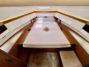 JEANNEAU NC 33 - BATEAU MOTEUR OCCASION - MARINE COURTAGE (1)
