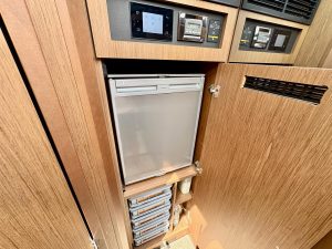 JEANNEAU NC 33 - BATEAU MOTEUR OCCASION - MARINE COURTAGE (11)
