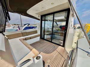 JEANNEAU NC 33 - BATEAU MOTEUR OCCASION - MARINE COURTAGE (29)