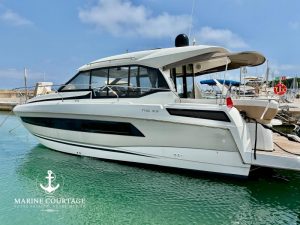 JEANNEAU NC 33 - BATEAU MOTEUR OCCASION - MARINE COURTAGE (36).2