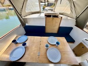 SAGA 27 - BATEAU MOTEUR OCCASION - MARINE COURTAGE (12)