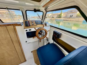 SAGA 27 - BATEAU MOTEUR OCCASION - MARINE COURTAGE (5)
