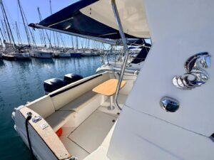 BENETEAU ANTARES 8.80 - BATEAU MOTEUR OCCASION MARINE COURTAGE (16).2