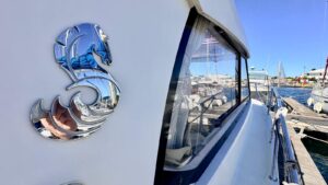 BENETEAU ANTARES 8.80 - BATEAU MOTEUR OCCASION MARINE COURTAGE (23)
