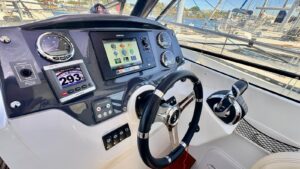 BENETEAU ANTARES 8.80 - BATEAU MOTEUR OCCASION MARINE COURTAGE (9).2