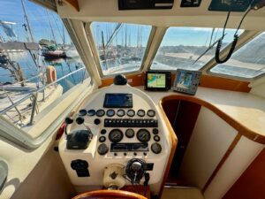 RODMAN 1120 - BATEAU MOTEUR OCCASION - MARINE COURTAGE (10)