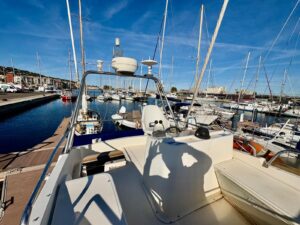 RODMAN 1120 - BATEAU MOTEUR OCCASION - MARINE COURTAGE (23)