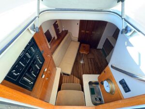 ALBEMARLE 360 EXPRESS - BATEAU MOTEUR OCCASION MARINE COURTAGE (16)