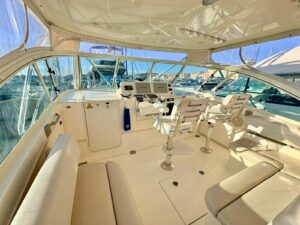 ALBEMARLE 360 EXPRESS - BATEAU MOTEUR OCCASION MARINE COURTAGE (21).2