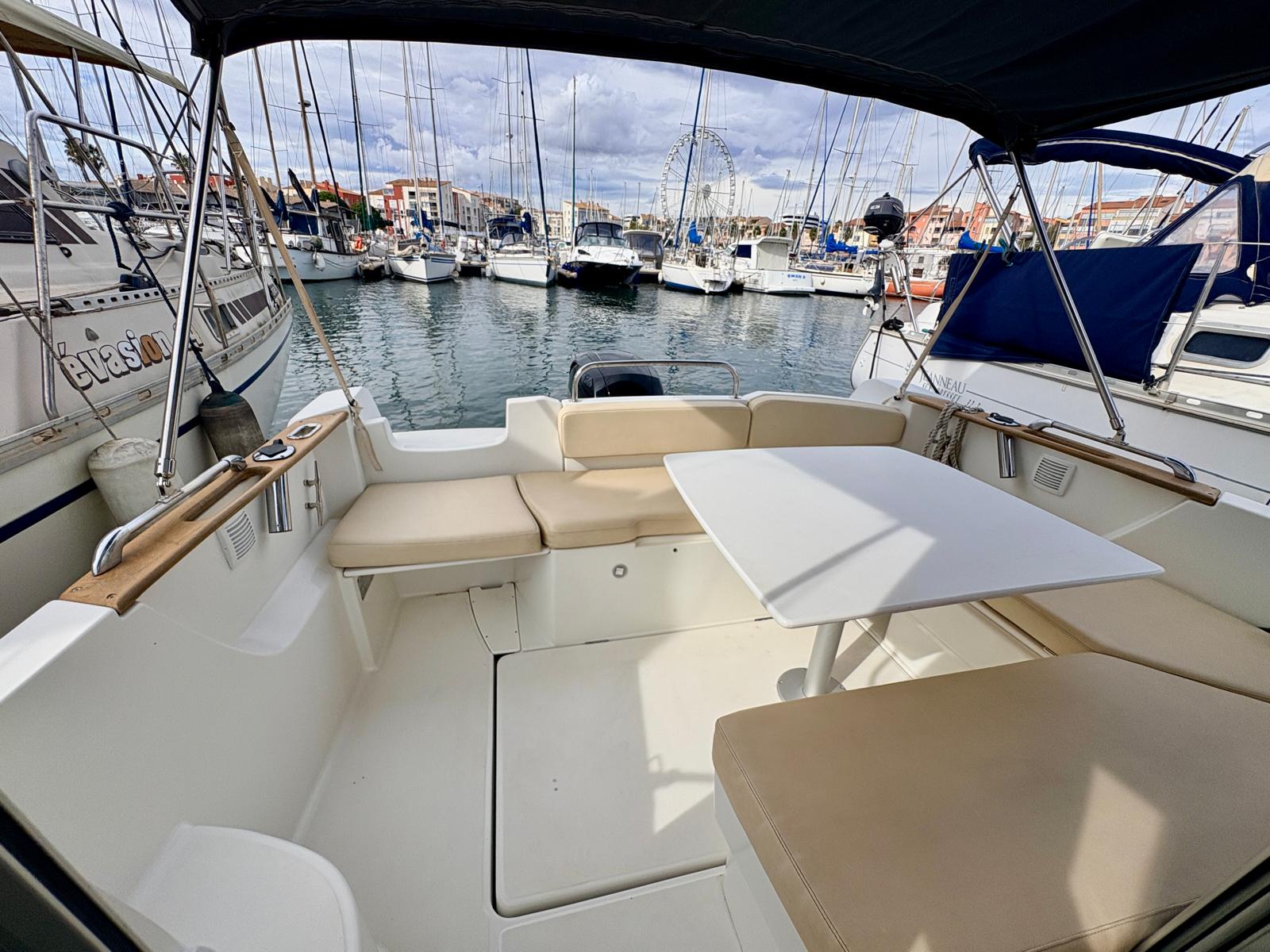 BENETEAU ANTARES 7.80 - BATEAU MOTEUR OCCASION MARINE COURTAGE (1)