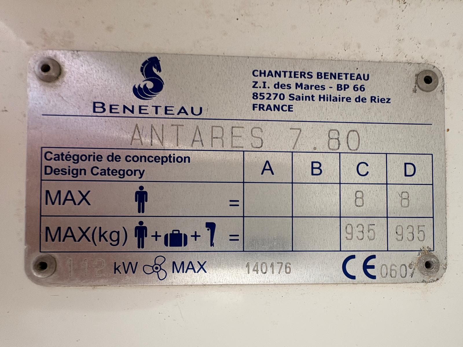 BENETEAU ANTARES 7.80 - BATEAU MOTEUR OCCASION MARINE COURTAGE (2)