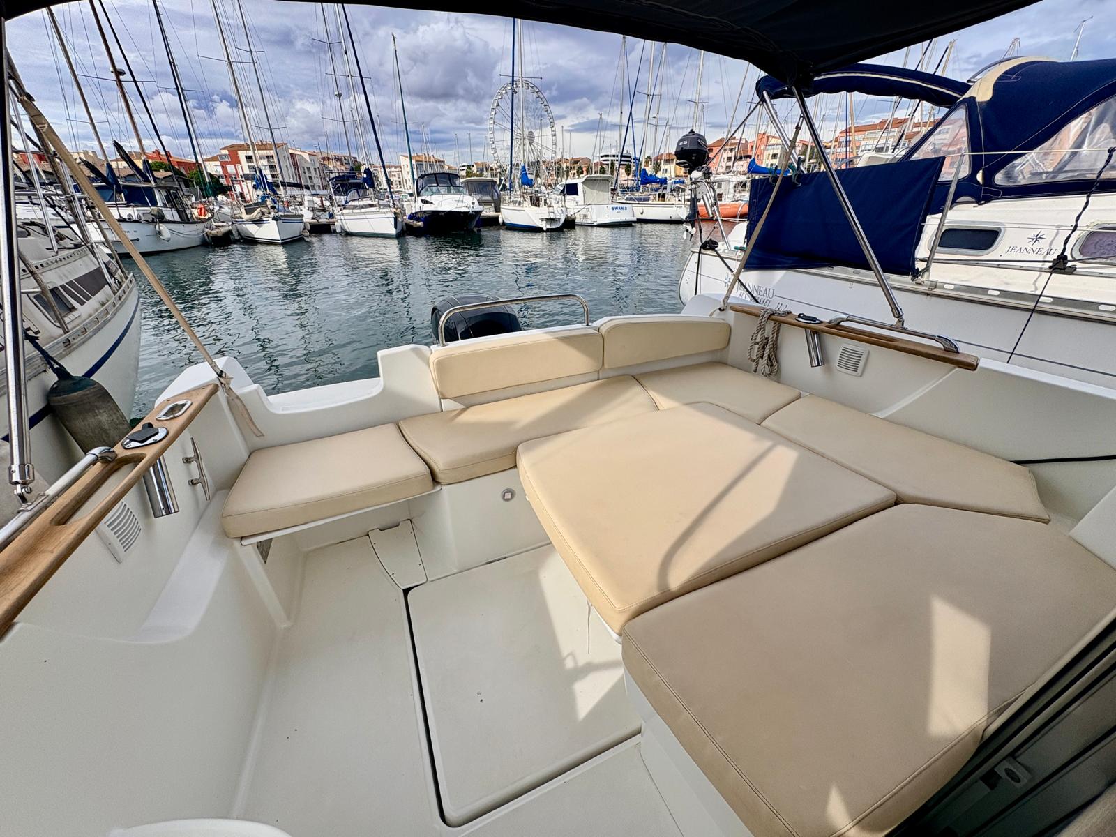 BENETEAU ANTARES 7.80 - BATEAU MOTEUR OCCASION MARINE COURTAGE (3)