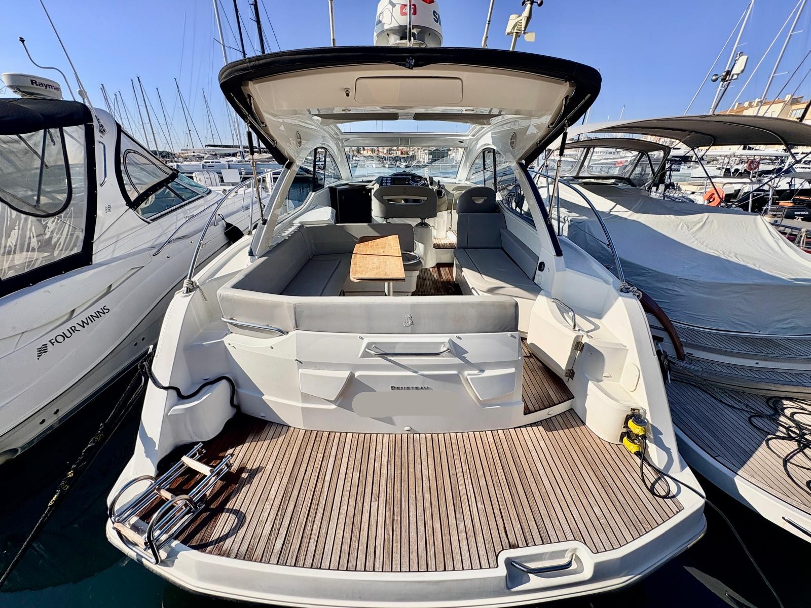 BENETEAU GRAN TURISMO 38 - BATEAU MOTEUR OCCASION MARINE COURTAGE (30).2