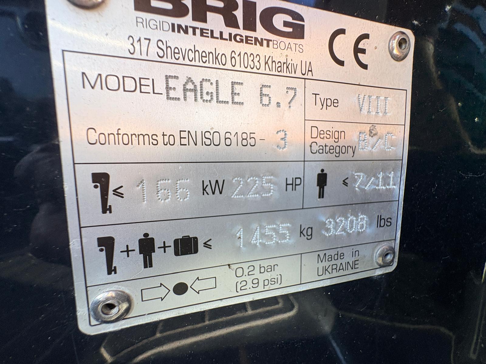 BRIG EAGLE 6.7 - SEMI RIGIDE OCCASION MARINE COURTAGE (4)