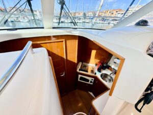 JEANNEAU PRESTIGE 32 - VEDETTE FLYBRIDGE OCCASION MARINE COURTAGE (5)