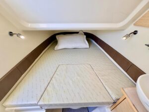 CHRIS CRAFT CL30 CATALINA - BATEAU MOTEUR OCCASION MARINE COURTAGE (6)