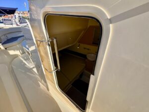 CHRIS CRAFT CL30 CATALINA - BATEAU MOTEUR OCCASION MARINE COURTAGE (9)