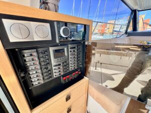 PARKER 110 MONACO FLYBRIDGE - BATEAU MOTEUR OCCASION MARINE COURTAGE (12)