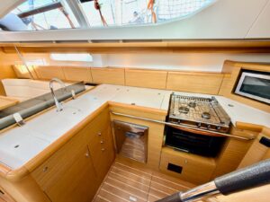 JEANNEAU SUN ODYSSEY 50 DS - VOILIER OCCASION MARINE COURTAGE (33)