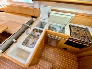 JEANNEAU SUN ODYSSEY 50 DS - VOILIER OCCASION MARINE COURTAGE (36)