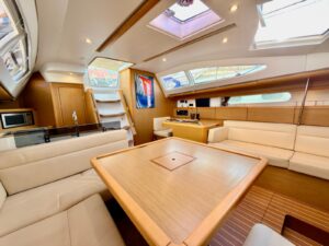JEANNEAU SUN ODYSSEY 50 DS - VOILIER OCCASION MARINE COURTAGE (39)