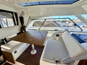 BENETEAU ANTARES 9 OB - BATEAU MOTEUR OCCASION - MARINE COURTAGE (14)