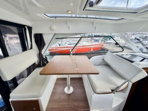 BENETEAU ANTARES 9 OB - BATEAU MOTEUR OCCASION - MARINE COURTAGE (24)