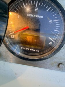 BENETEAU OCEANIS 351 - VOILIER OCCASION MARINE COURTAGE (8)