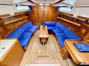 DUFOUR 39 CC - VOILIER OCCASION - MARINE COURTAGE (12)