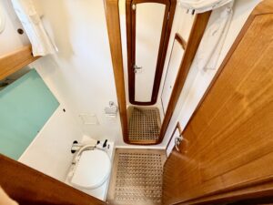 DUFOUR 39 CC - VOILIER OCCASION - MARINE COURTAGE (9)