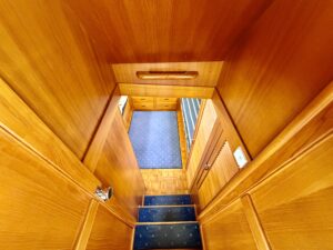 GRAND BANKS 42 CLASSIC - TRAWLER OCCASION - MARINE COURTAGE (10)