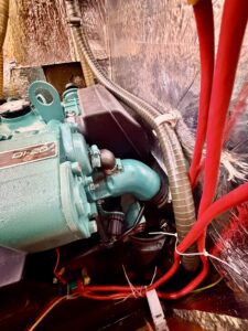 BAVARIA 30 CRUISER - VOILIER OCCASION MARINE COURTAGE (11)