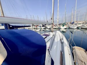 BAVARIA 30 CRUISER - VOILIER OCCASION MARINE COURTAGE (14)