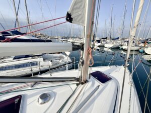 BAVARIA 30 CRUISER - VOILIER OCCASION MARINE COURTAGE (15)