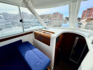 BENETEAU ANTARES SERIE 9 - BATEAU MOTEUR OCCASION MARINE COURTAGE (15)