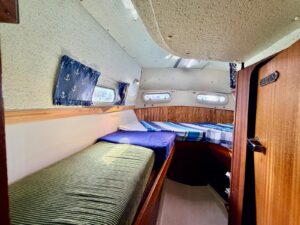 FINNSAILER 38 - VOILIER OCCASION MARINE COURTAGE (25)