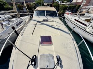 RAFFAELLI PESARO MIDDLE DAY TYPHOON - BATEAU MOTEUR OCCASION MARINE COURTAGE (17)