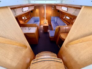 BAVARIA 37 CRUISER - VOILIER OCCASION MARINE COURTAGE (1)