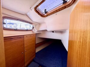 BAVARIA 37 CRUISER - VOILIER OCCASION MARINE COURTAGE (14)