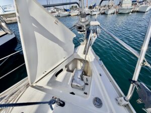 BAVARIA 37 CRUISER - VOILIER OCCASION MARINE COURTAGE (20)