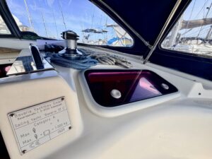 BAVARIA 37 CRUISER - VOILIER OCCASION MARINE COURTAGE (23)