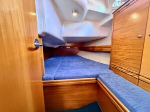 BAVARIA 37 CRUISER - VOILIER OCCASION MARINE COURTAGE (31)