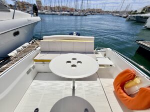BENETEAU FLYER 6 SPORT DECK - BATEAU MOTEUR OCCASION MARINE COURTAGE (6)
